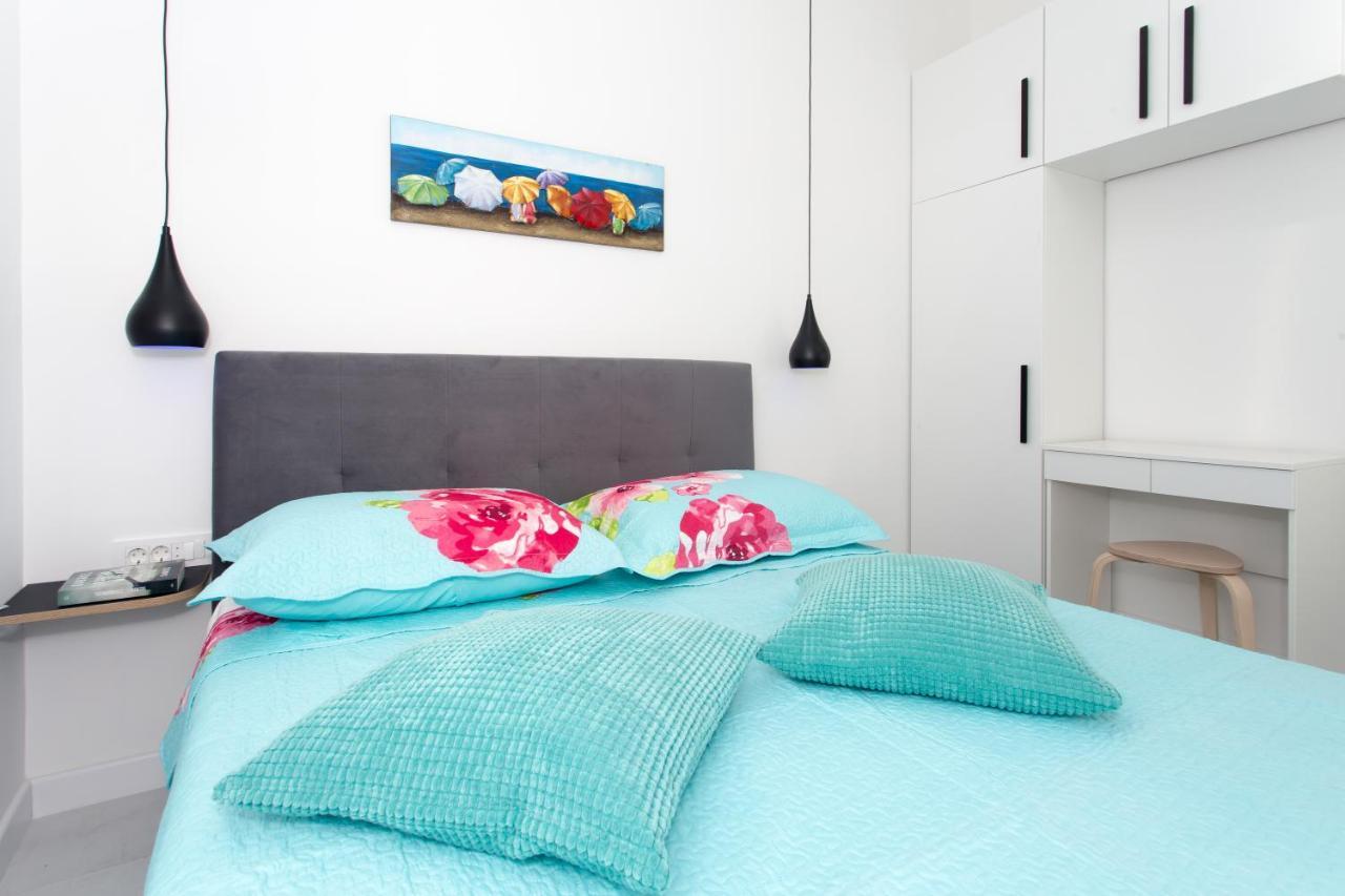 Renco Apartment